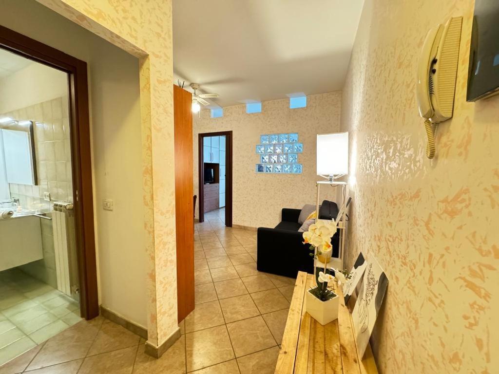 Relax Mariotti Apartment Фиумичино Екстериор снимка